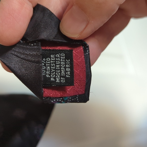 5 ft. Long Christian Dior black patterned polyester tie - Picture 4 of 5